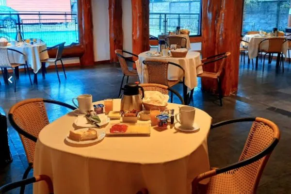 hotel con desayuno incluido en pucon